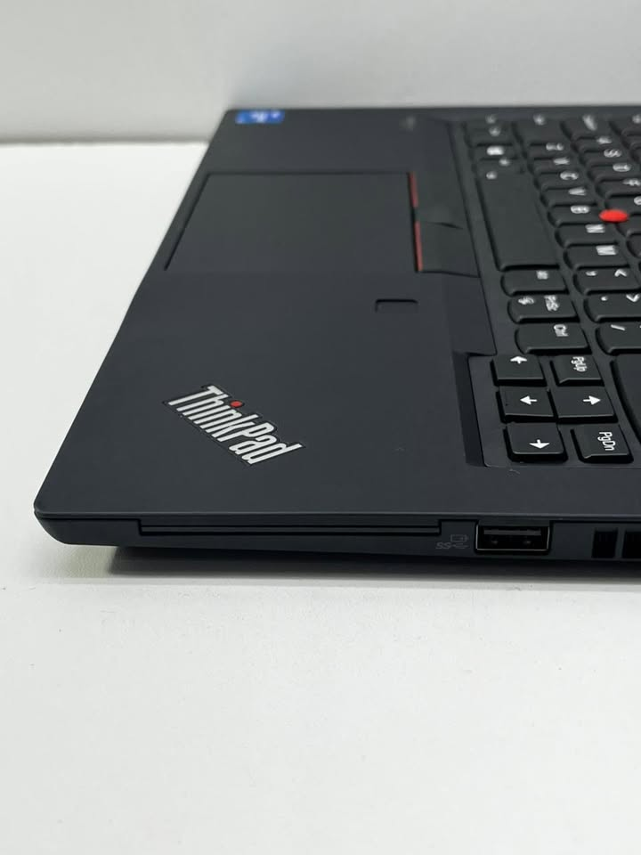Lenovo ThinkPad T14 | Core i5 11va Gen | 16GB RAM | 512GB SSD | Windows 11