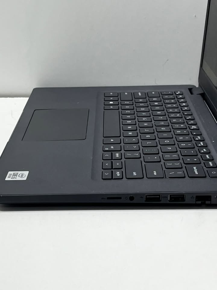 Dell Latitude | Core i5 10ma Gen | 16GB RAM | 256GB M.2 SSD | Windows 11 | Office