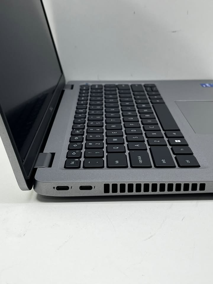 Dell Latitude | Core i5 11va Gen | 8GB RAM | 256GB M.2 SSD | Windows 11 | Office