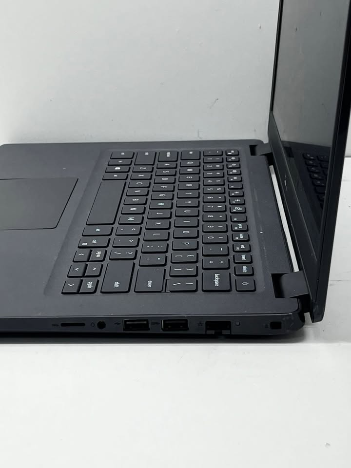 Dell Latitude | Core i5 10ma Gen | 16GB RAM | 256GB M.2 SSD | Windows 11 | Office