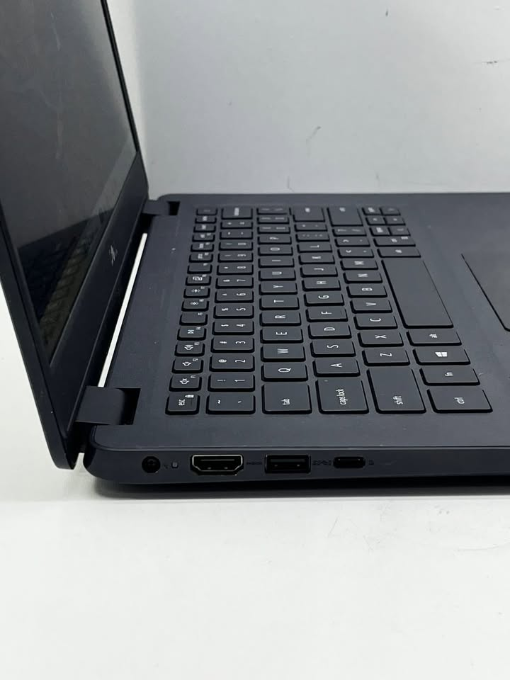 Dell Latitude | Core i5 10ma Gen | 16GB RAM | 256GB M.2 SSD | Windows 11 | Office